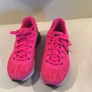 Nike Women’s Lunarglide 6 Running Shoe, 8.5